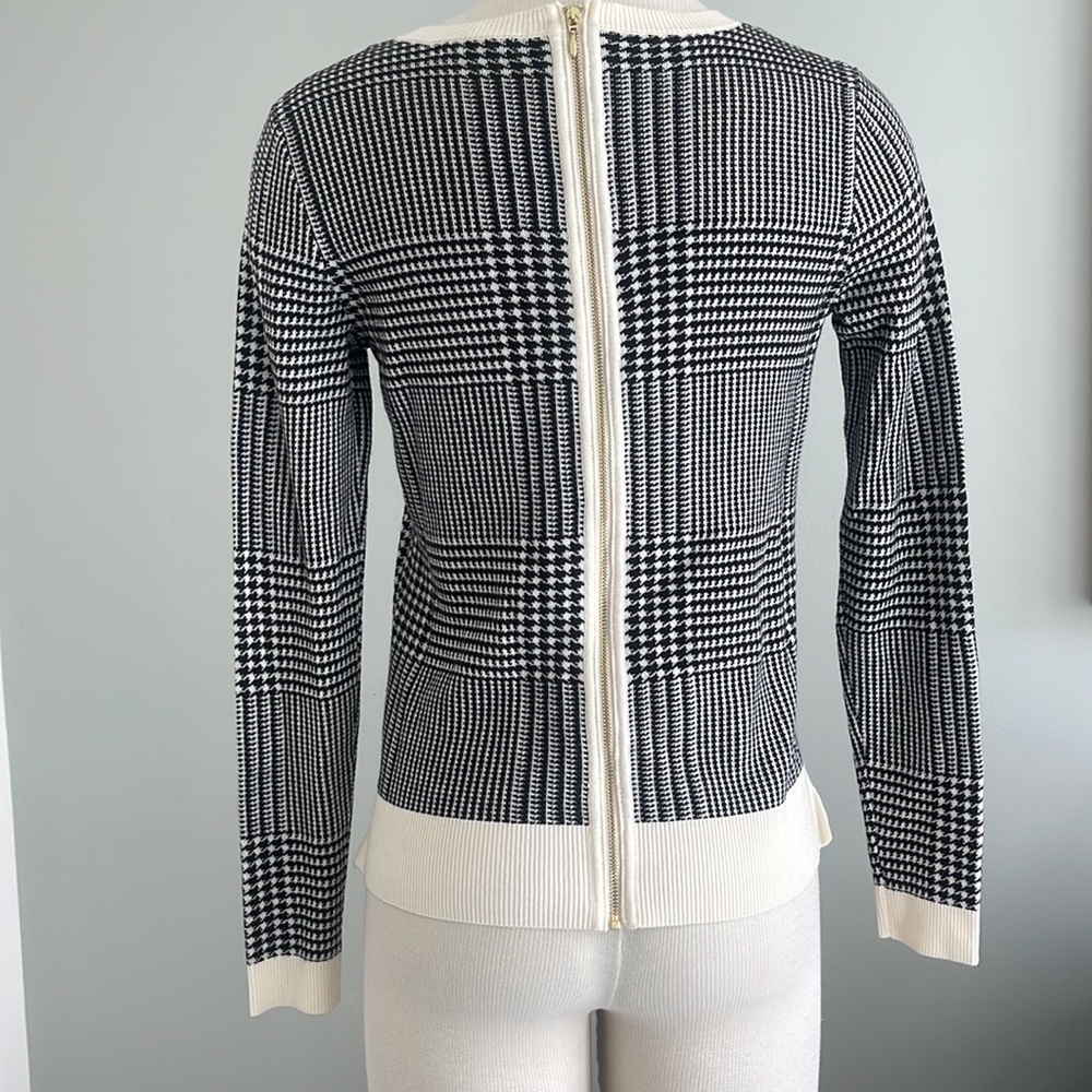 H&M houndstooth Sweater size XS zipper back - Picture 2 of 7